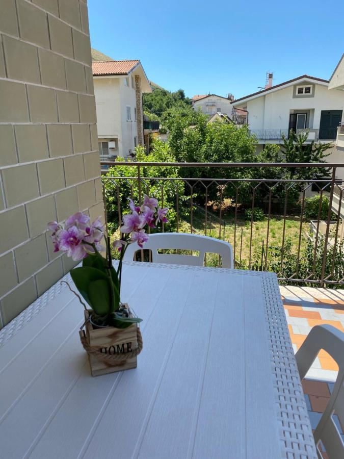 Casa Vacanze La Pergola Itri Exterior photo
